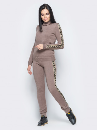Костюм Larionoffsuit  кофе