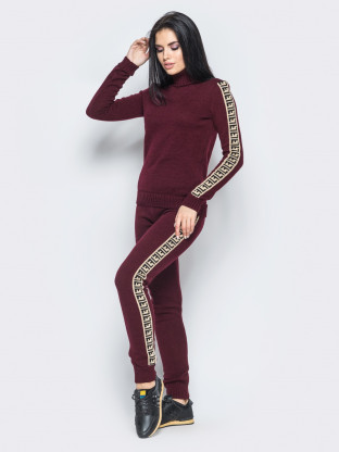 Костюм Larionoffsuit бордовий